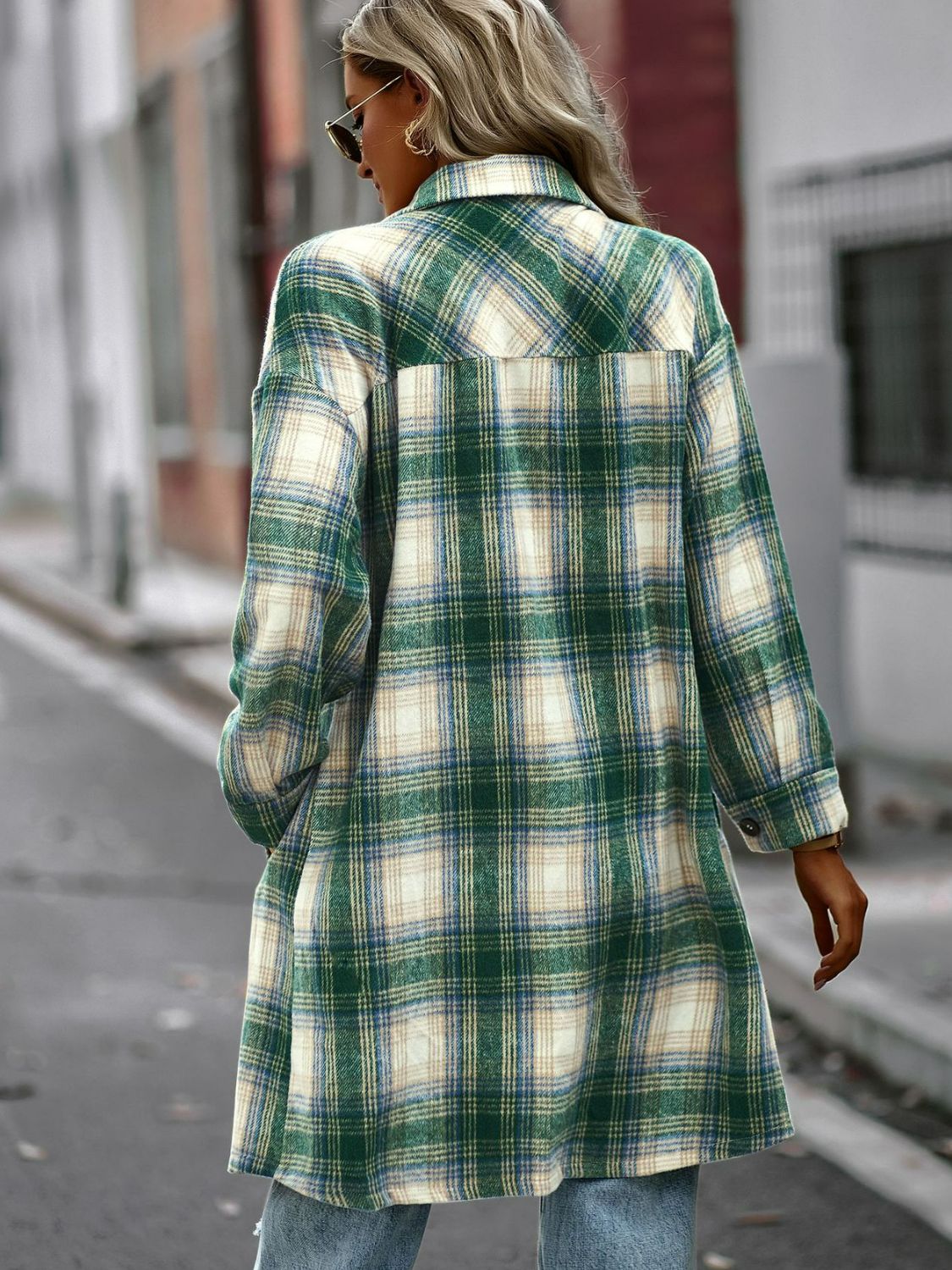 Stylish Plaid Longline Jacket with Pockets